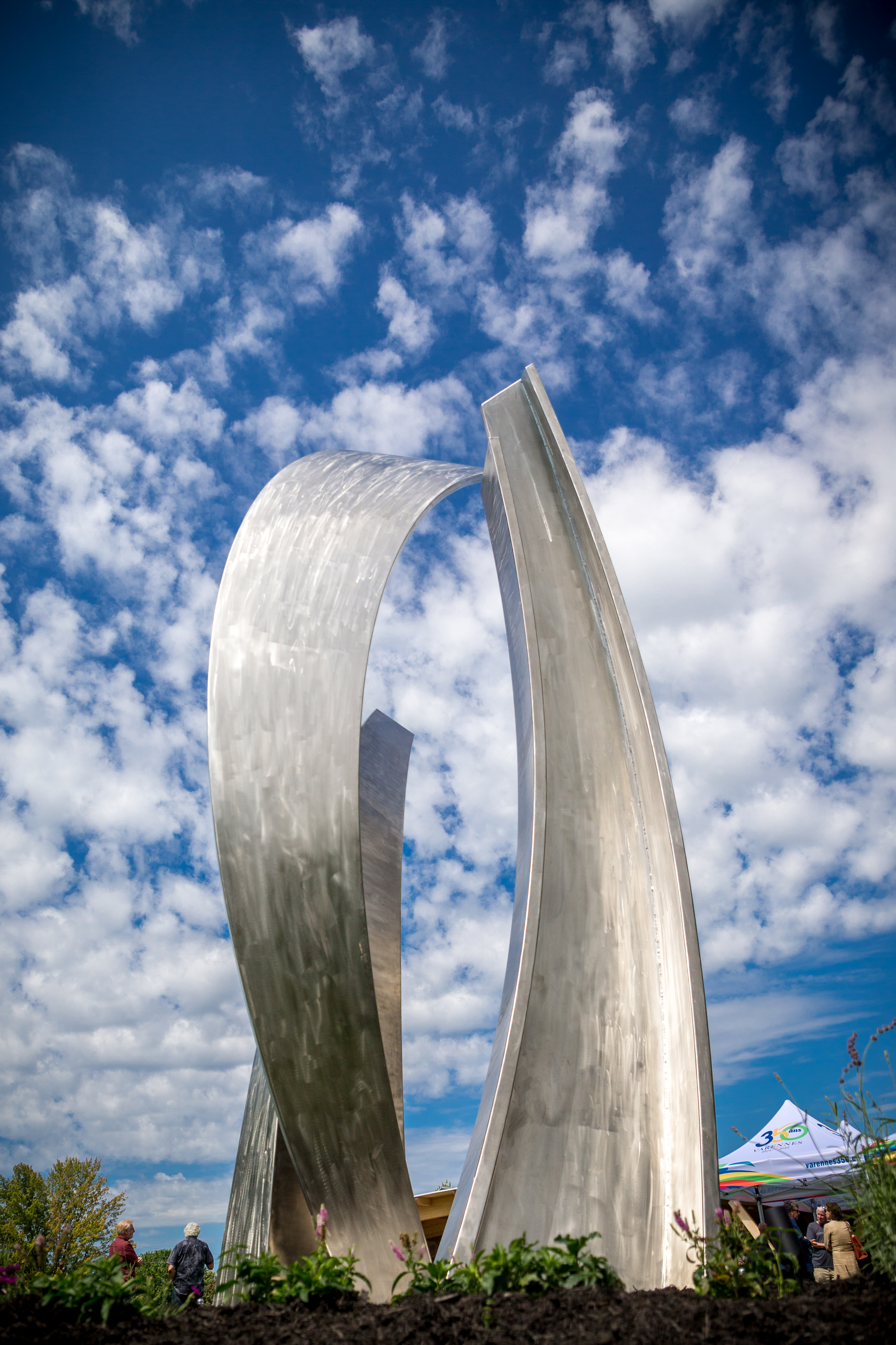 Oeuvre l'Envoilure, inaugurée au parc du Pré-Vert en 2022